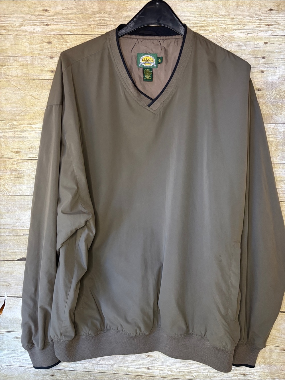 Cabela's Men's V-Neck Pullover Sweater Jacket in Olive